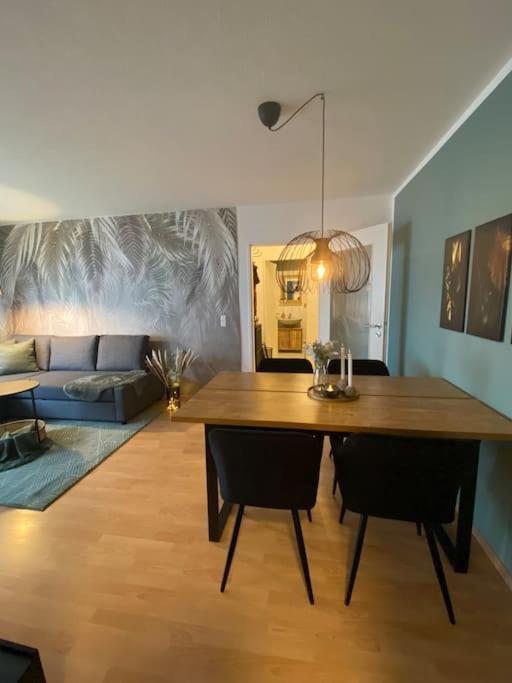 Appartement Design, Hochschule, Wildpark, Zentral, Waipu Tv, Netflix à Pforzheim Extérieur photo